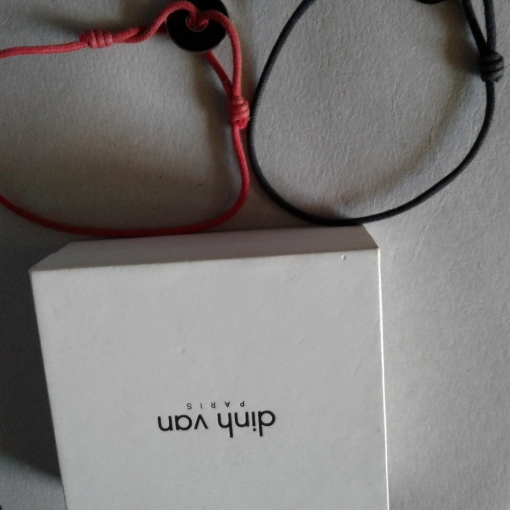 2 bracelets Dinh Van